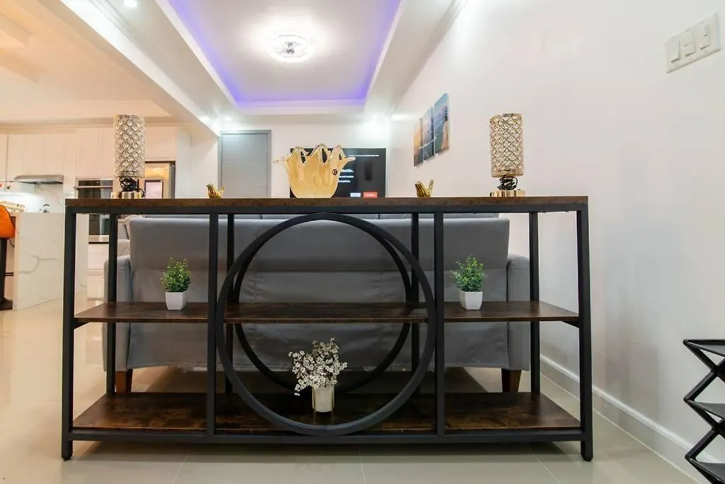 The Luxurious Chateau Appartement Kingston 0*,